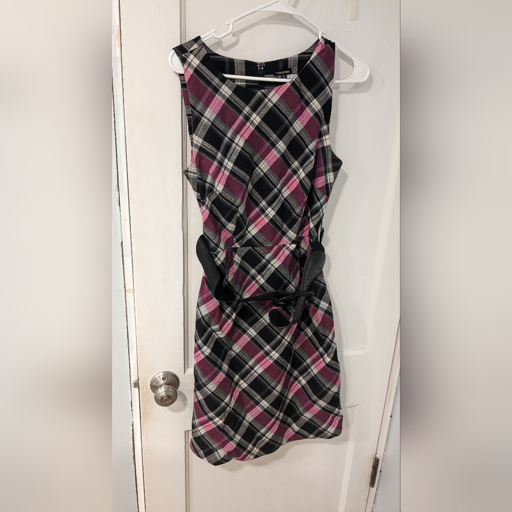Size 8 plaid sheath dress